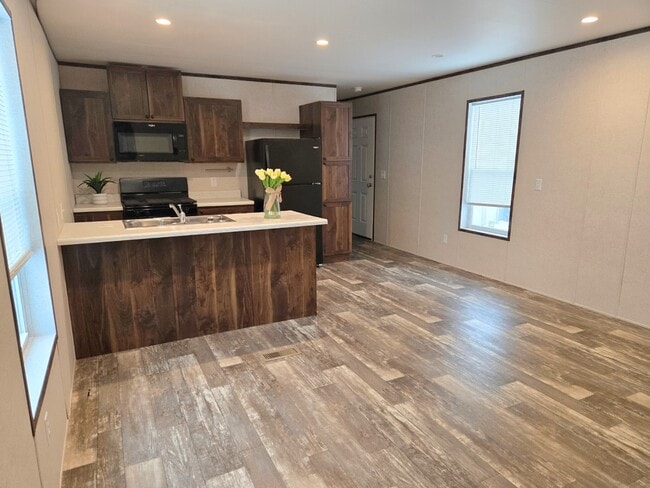 Photo - 2121 Panhandle Rd