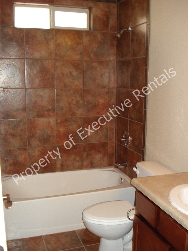 Photo - 4945 Chesney Rd