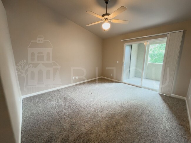 6925 Ash Creek Heights
