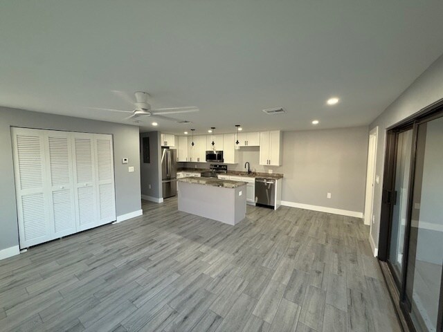 Photo - 144 San Salvador St