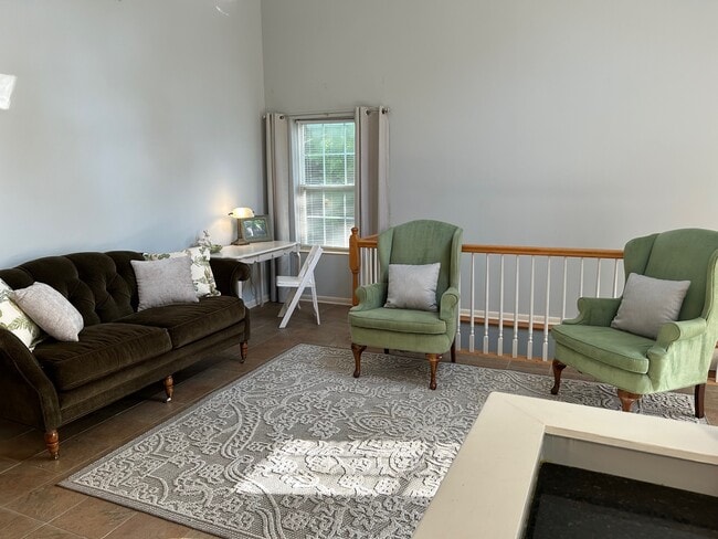 Photo - 807 Elk Mills Rd