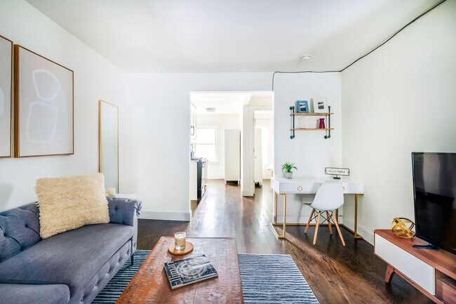 Photo - 359 W 39th St Unit ID1021818P