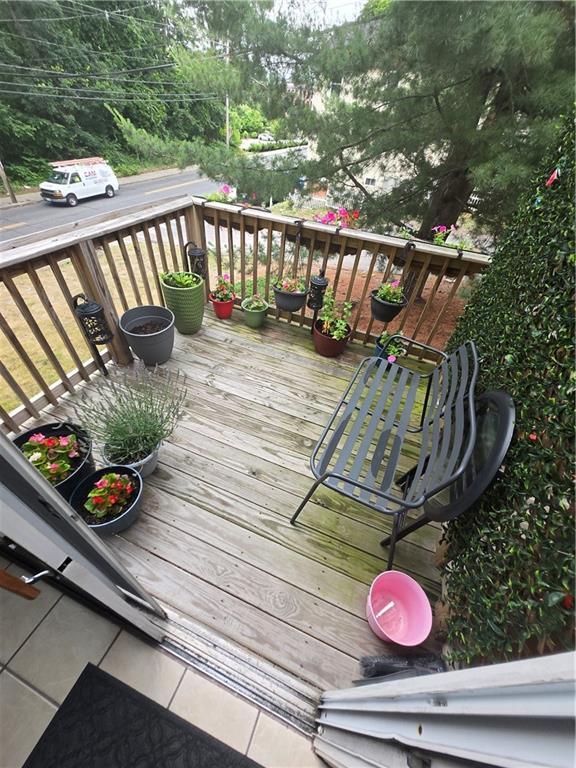 10 Burleigh St Unit 2