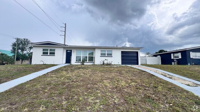 Building Photo - Timeless Appeal Meets Modern Living – 3BR ... Rental