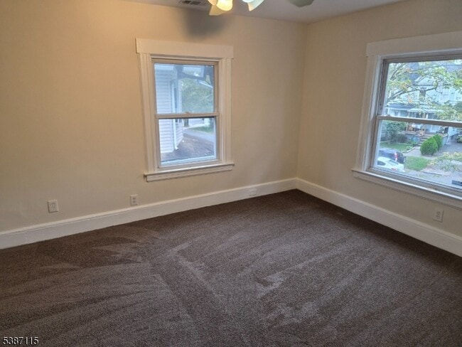 Photo - 510 E 7th St