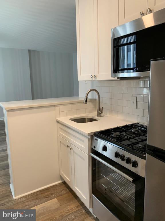 Photo - 135 S 19th St Unidad 1213