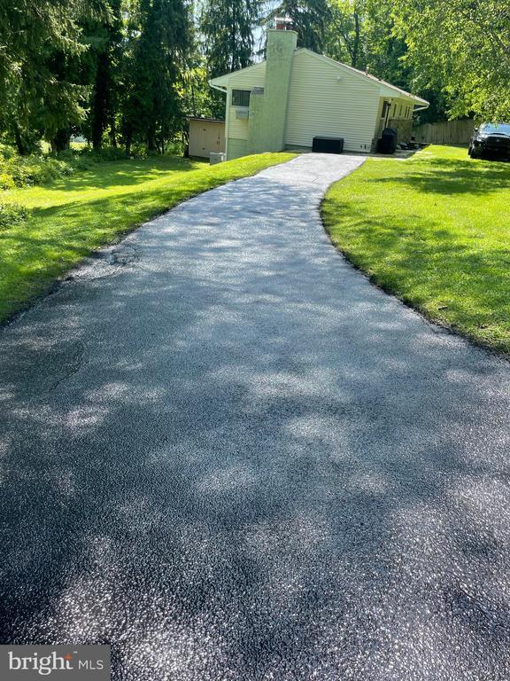 Photo - 54 War Trophy Ln