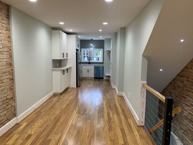 Photo - 3530 Chestnut Ave