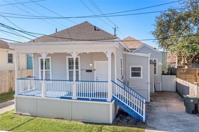 Photo - 511 9th St Casa