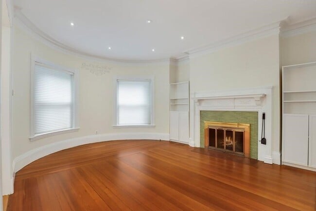 Building Photo - 119 Park St Unit 1