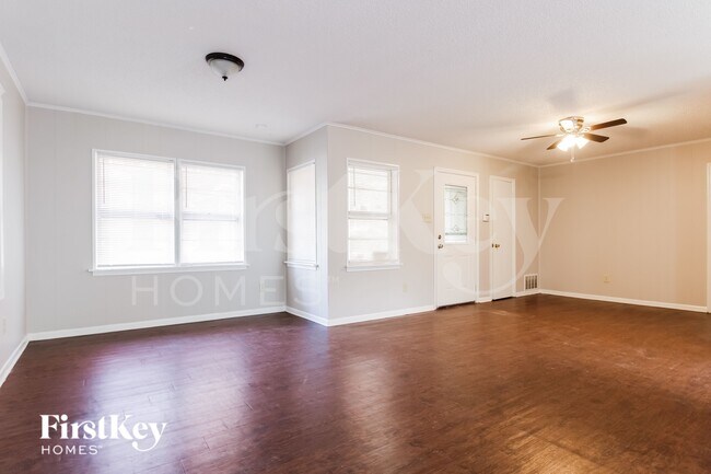 Photo - 5311 Virgil Rd