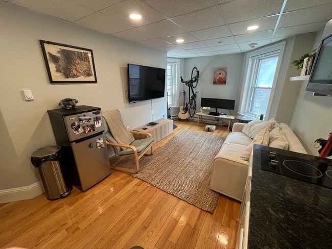 Photo - 287 Newbury St Unit 13