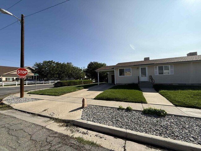 Photo - Duplex Unit 213 S 600 W