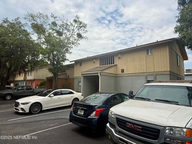 Photo - 1800 Park Ave Unit 103