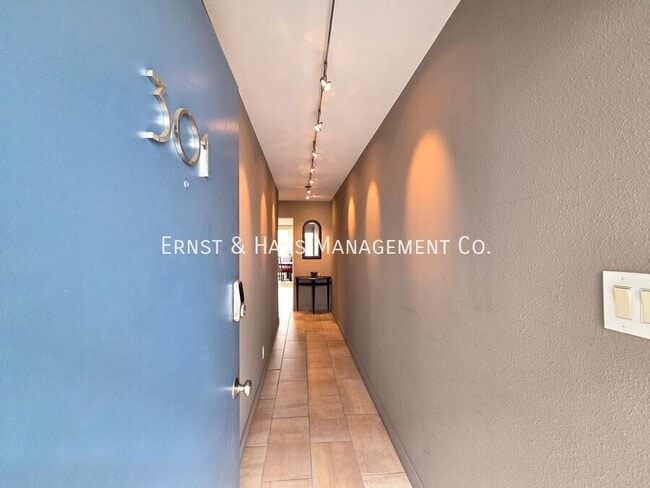 Photo - 2101 2nd St Unit 301