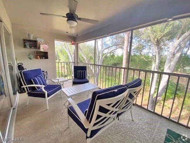 Building Photo - 3785 Fieldstone Blvd Unit 206 Rental