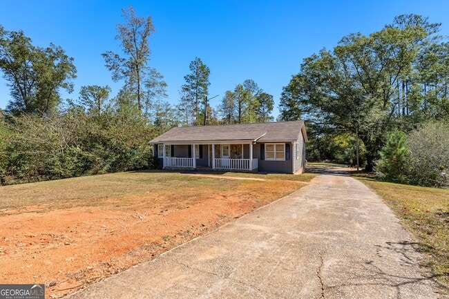 Photo - 168 Old Corinth Rd