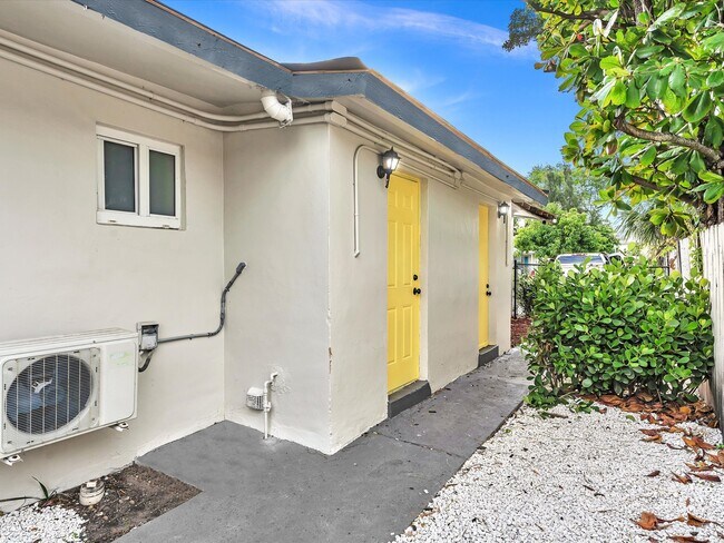 740 NW 4th Ave