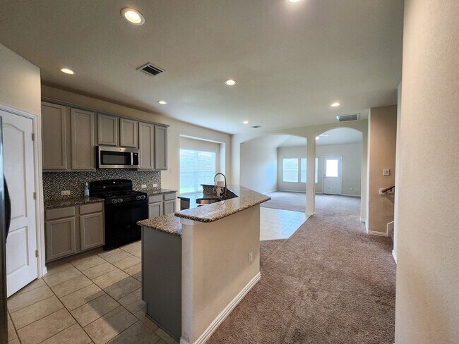 Photo - 2119 Del Mar Dr