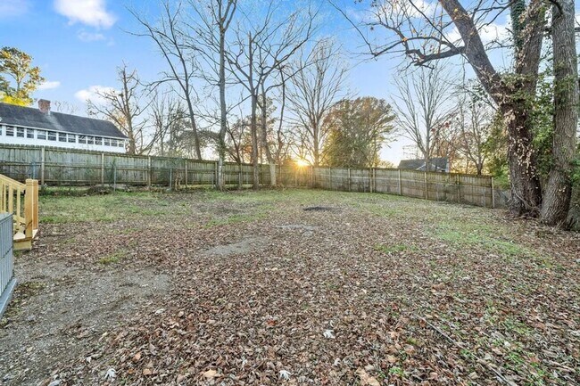 Photo - 828 Gracey Ave