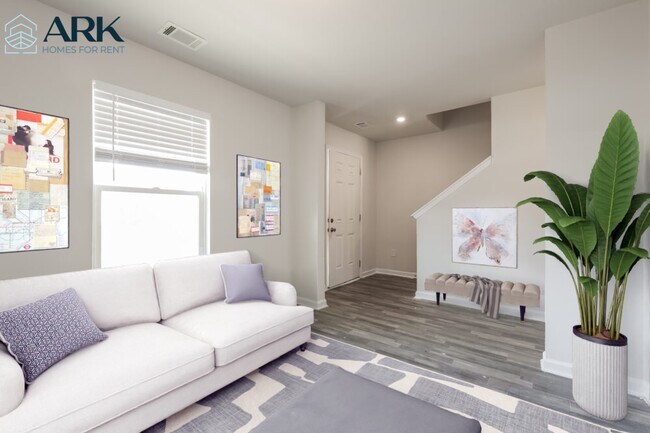 Photo - 532 Bella Casa Run