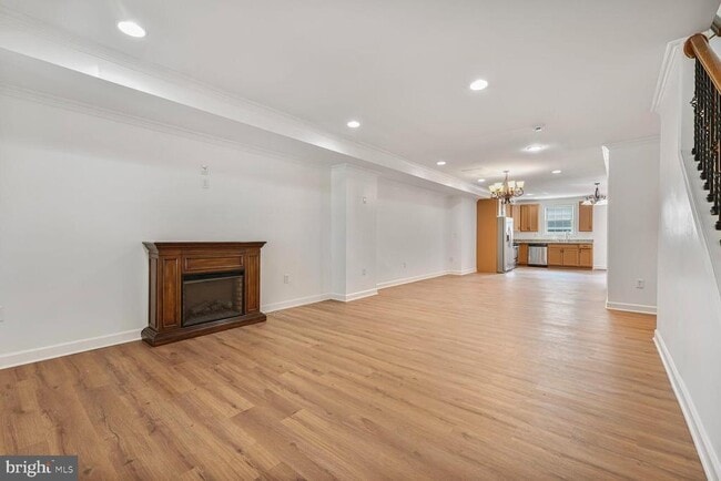 Photo - 2433 3rd St NE