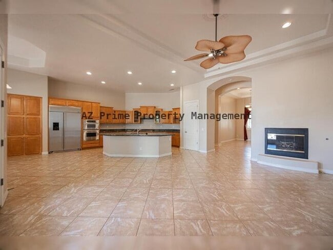 Photo - 2902 E Gary Way