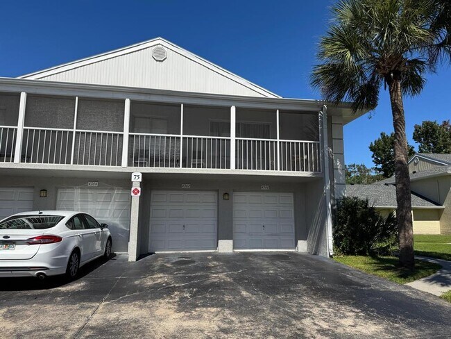 Building Photo - 4360 White Pine Ave Unit 75-1
