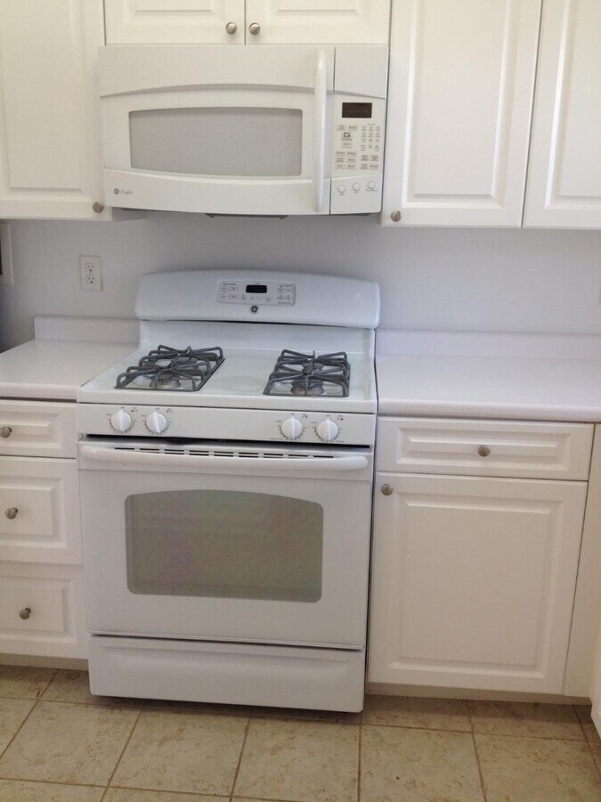 Photo - 2 bedroom in Boston MA 02467