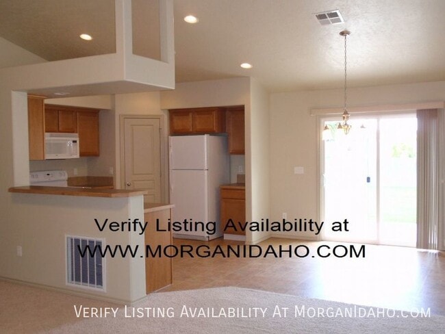 Photo - 1621 W Streamside Ave