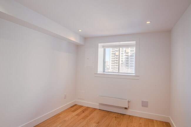 Photo - 3421 Rue Drummond Unit 67