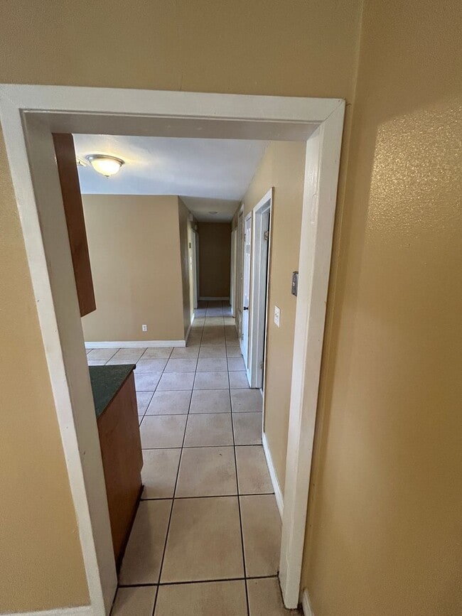 2032 Addition St