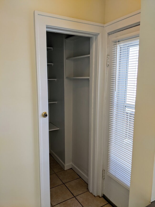 Photo - 330 Henry Ave SE Unit 1