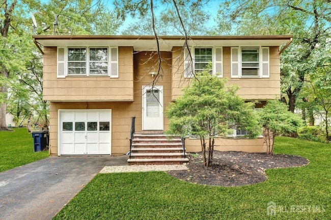 Photo - 5 Pelmont Pl