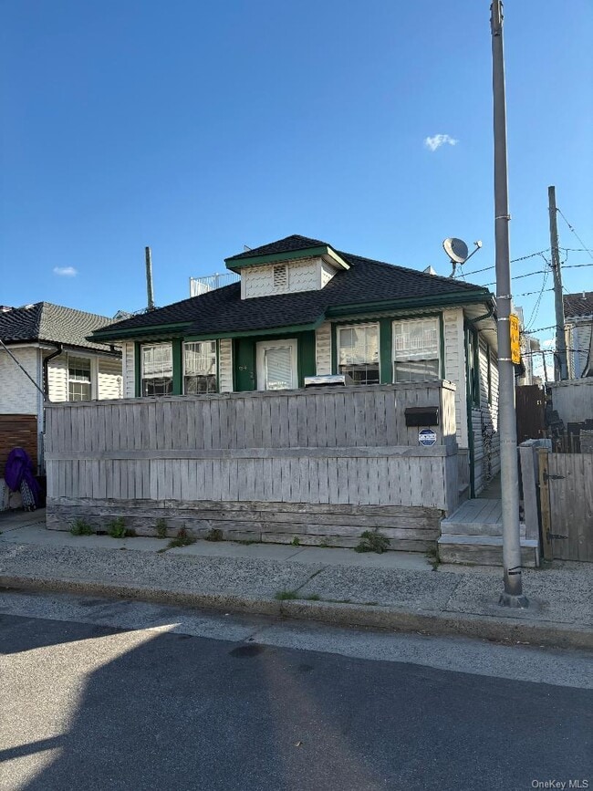 Building Photo - 64 Tennessee Ave