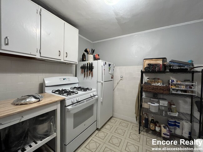 Photo - 376 Riverway Condo