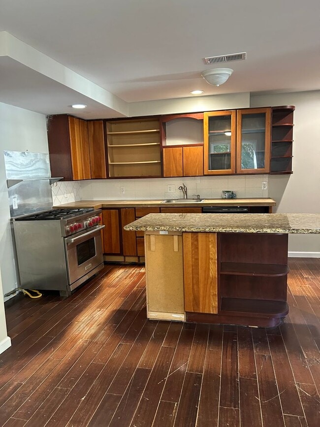 Photo - 212 S 3rd St Unit Upstairs