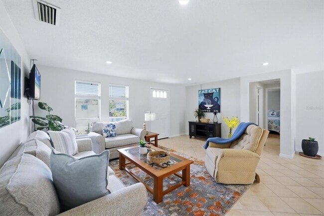 5847 Regent Rd