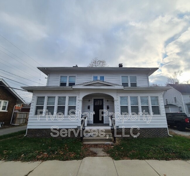 Building Photo - 514 E Oak St Unit 514