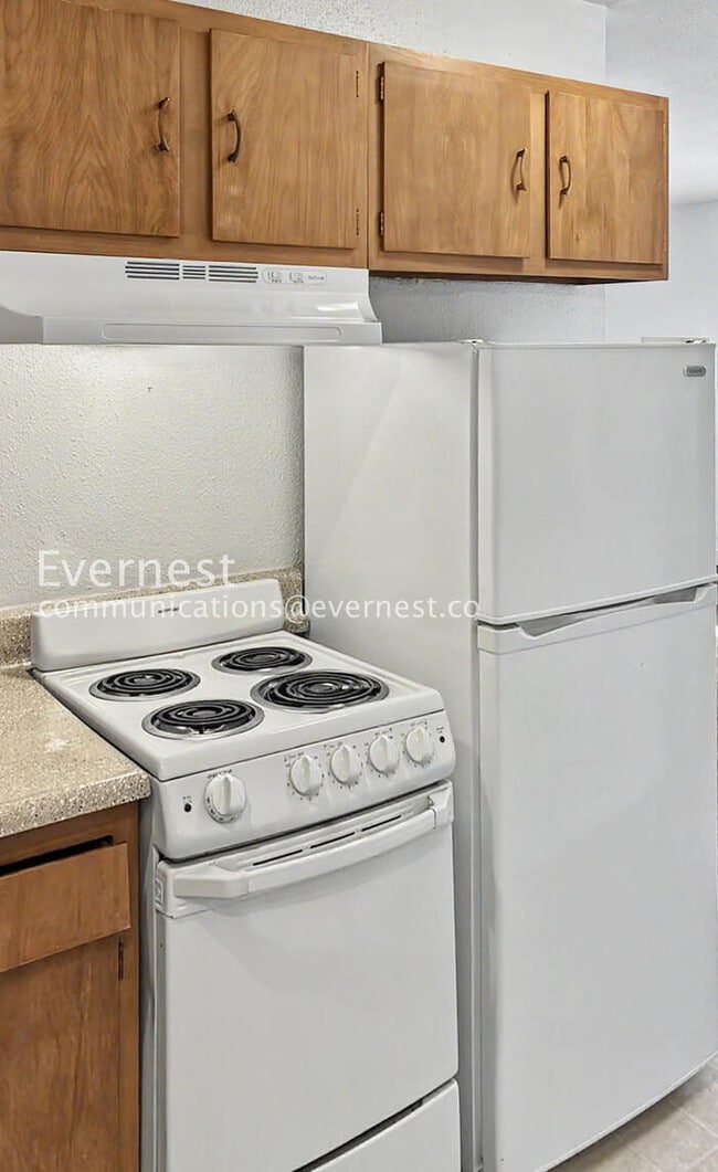 Photo - 1305 Burton Ct Unit Apartment 4