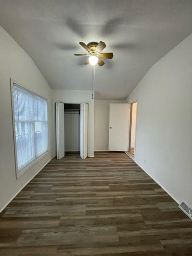 Photo - 411 Wisconsin St Unidad C