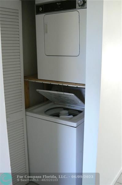 Photo - 7664 Kimberly Blvd