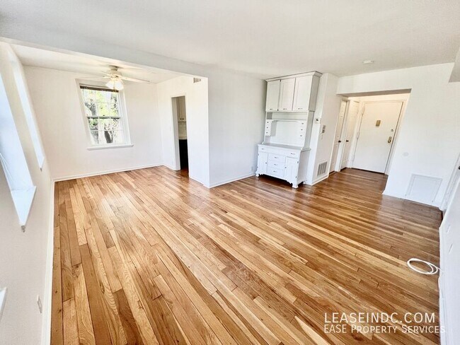 Photo - 3620 38th St NW Unit #D262