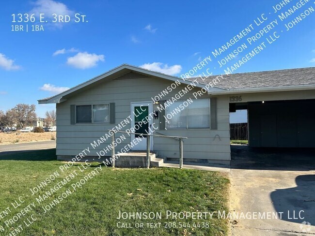 Building Photo - Central Meridian 1 bedroom duplex with lar... Rental