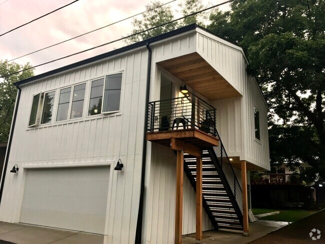 Building Photo - 2007 Cheyenne St Unit ADU Rental