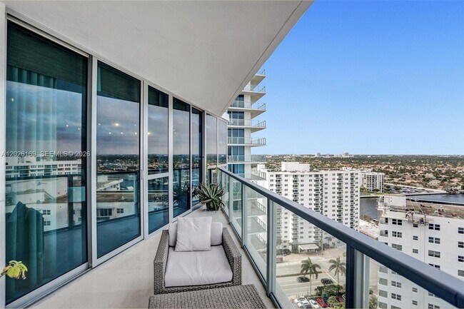 Photo - 3101 S Ocean Dr Unit 2005 (available June 18 )
