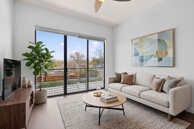 4414 Cedar Springs Rd Unit 318