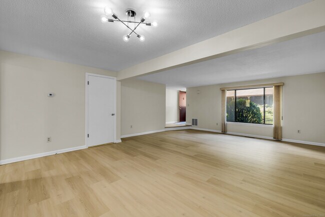 Photo - 103 Cliffside Dr Unit E 103