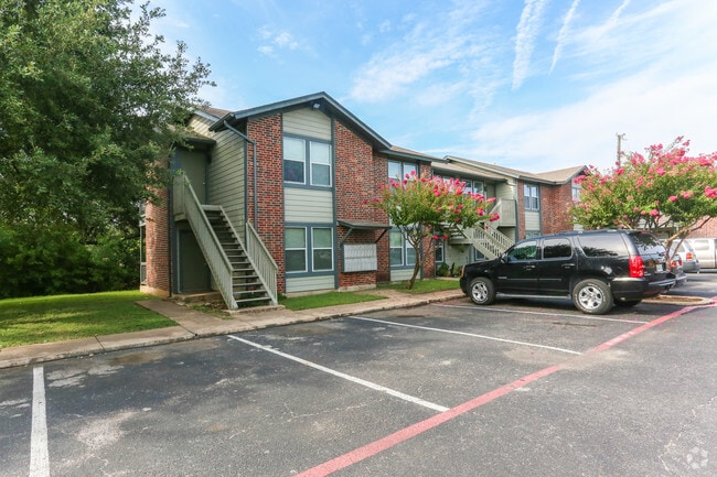 Brushy Creek Village Apartments For Rent in Round Rock, TX