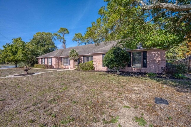 Photo - 3 Neptune Dr